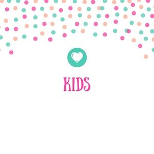 Kids clothes